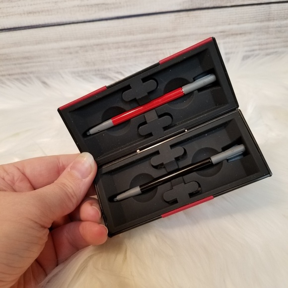 Nintendo DS Lite Bundle - Picture 4 of 6